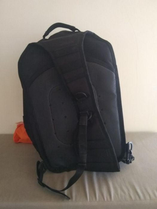 Mochila militar Brandit de uma alça + capa impermeável