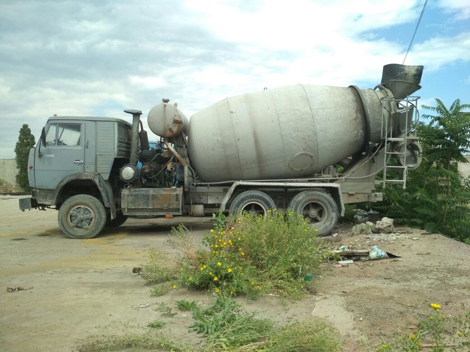 Продам миксер, бетоносмеситель.