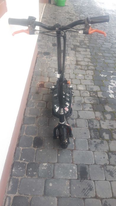 Hulajnoga elektryczna Mach 1