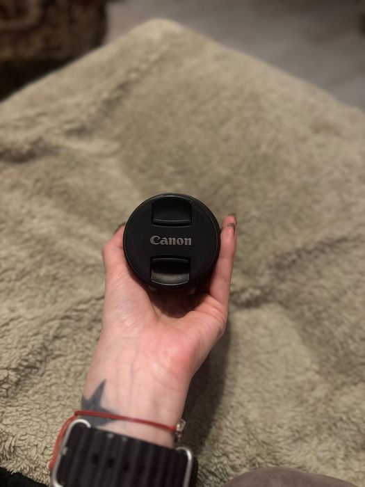 Obiektyw Canon EF 75–300mm + adapter EF–EOS M