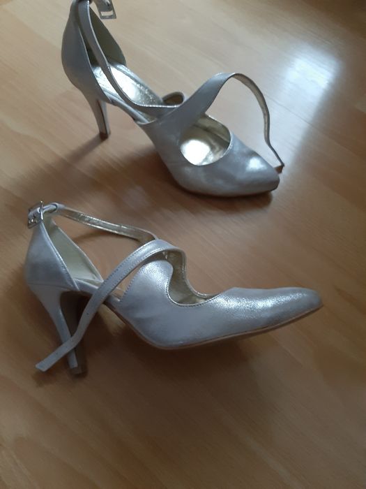 Ślubne buty skórzane