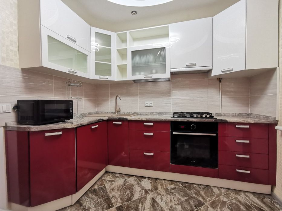 Без % Продаж  2к  квартири метро Теремки, Голосіївський р-н, вул. Лятошинського 8А