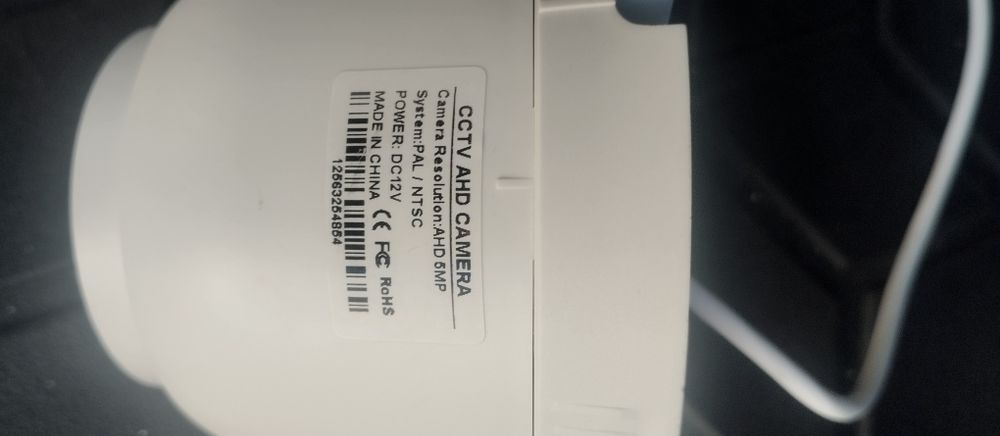 Vendo 2 câmeras de vigilância