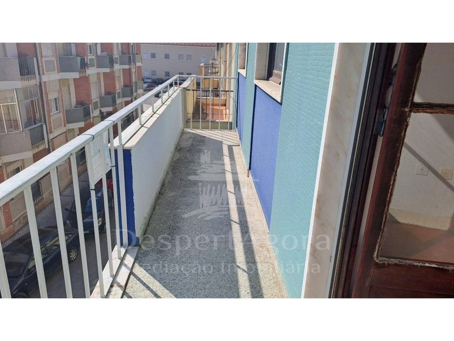 T3 com Garagem Perto da estação e escolas