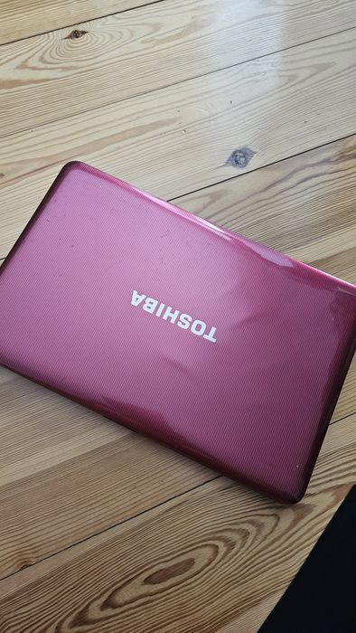 Laptop toshiba satellite C855-12M