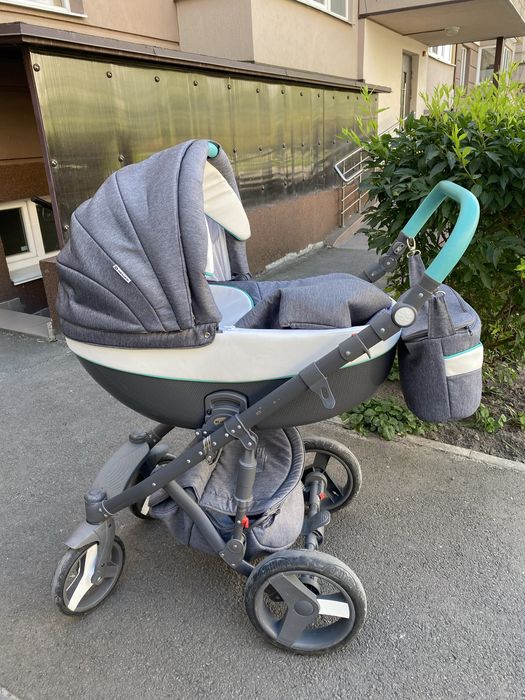 Якісний візочок Adamex Monte Carbon Deluxe 2 в 1