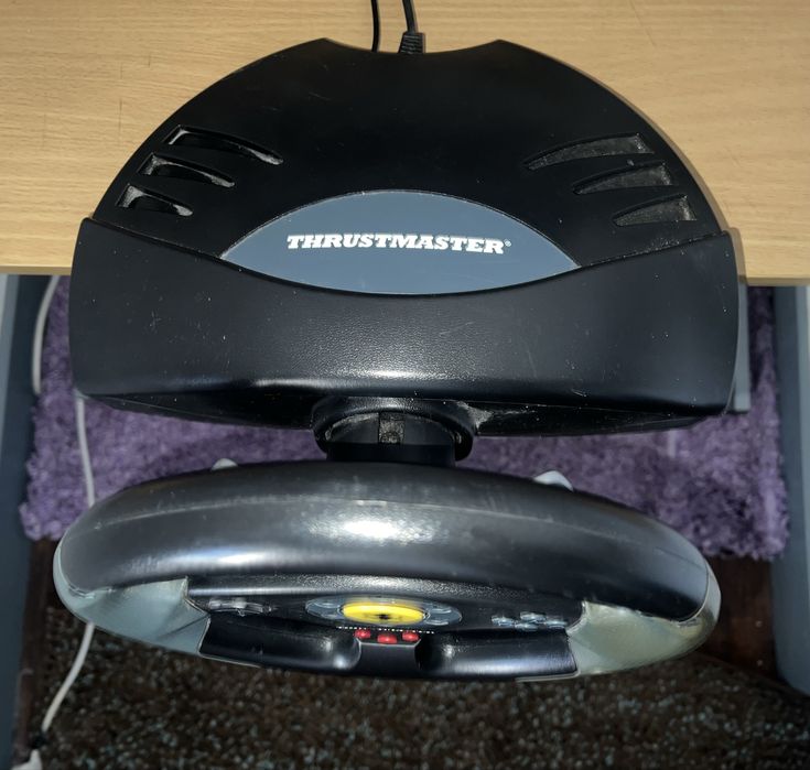 volante e pedais tipo g29