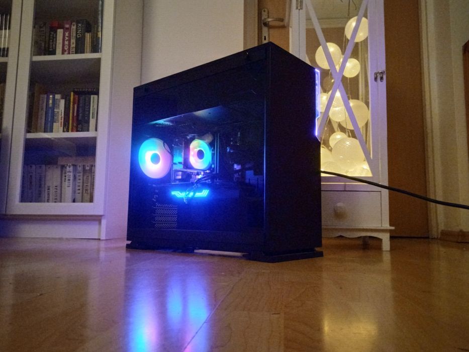 NOWY Ryzen 5 9600X RTX 5070 ddr5 32gb nvme m2 ssd komputer do gier