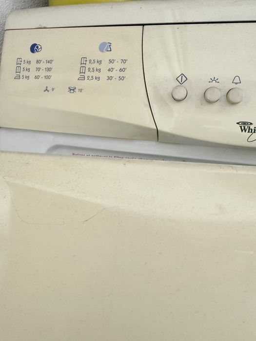 Máquina de secar roupa Whirlpool AWZ 651