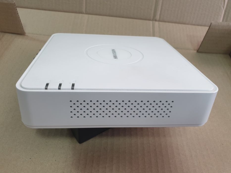 Регистратор Hikvision DS-7104HWI-SH  "1 Тб "(Avigard)