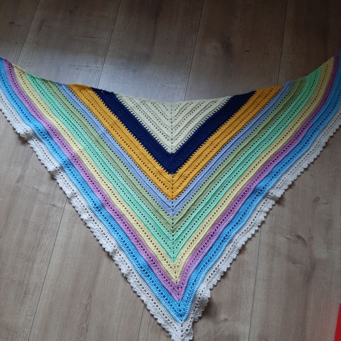 Chusta ręcznie robiona