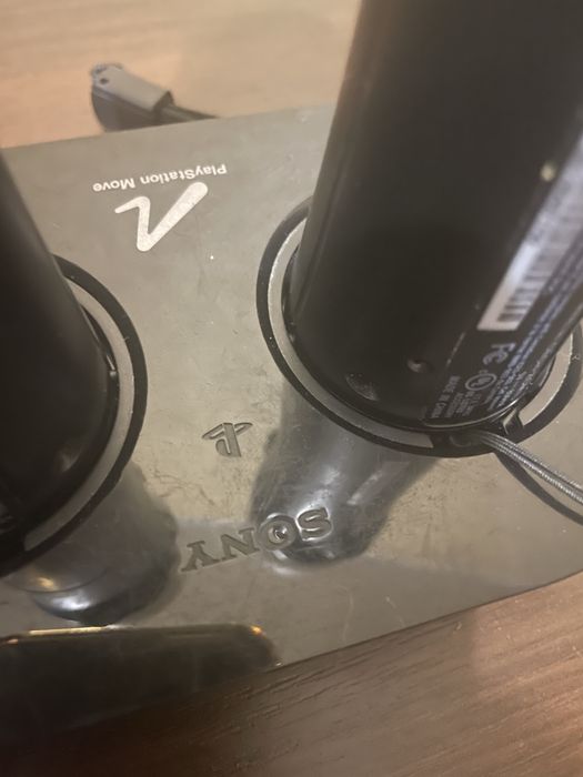 PlayStation Move комплект (2 контролери + камера Sony)