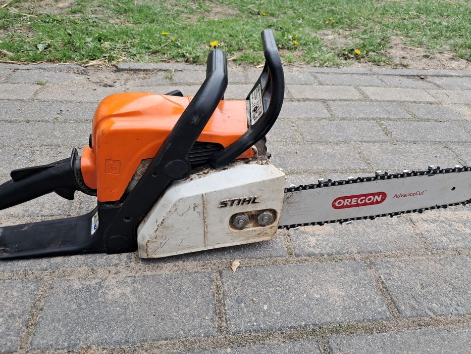 ...STIHL MS170..