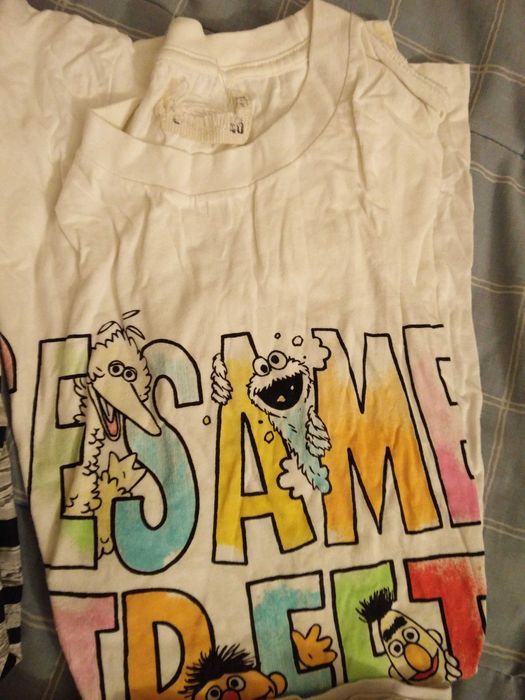 T-Shirt Sesame Street ou Rua Sésamo::L