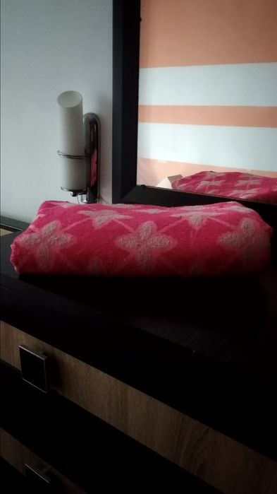 Махровая простынь.