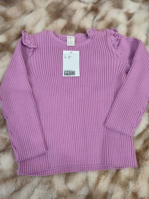 Костюми від  George, H&M на 2-3-4рочки