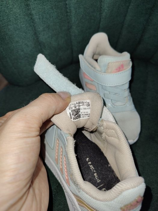 Adidas r. 21 błękitne stan bardzo dobry