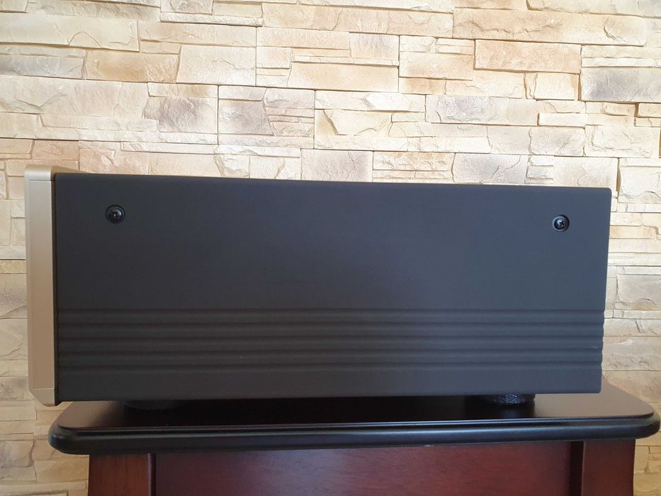 Wzmacniacz Accuphase E-308