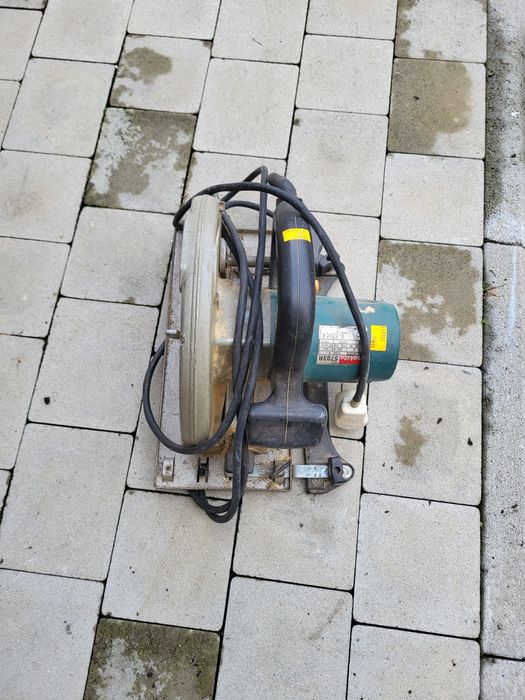 Pilarka tarczowa Makita 1300 W