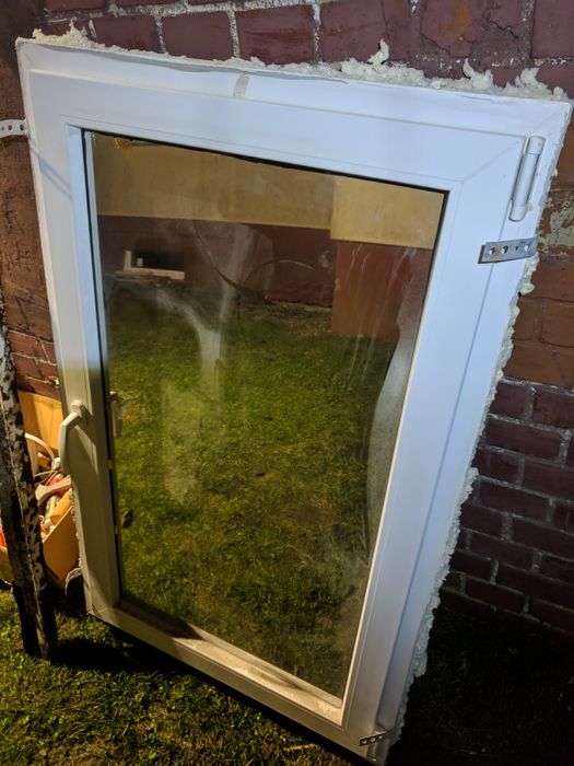 Okno PCV Prawe 800x1290x70