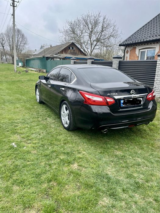 Продам Nassan Altima 2016 р.в.
