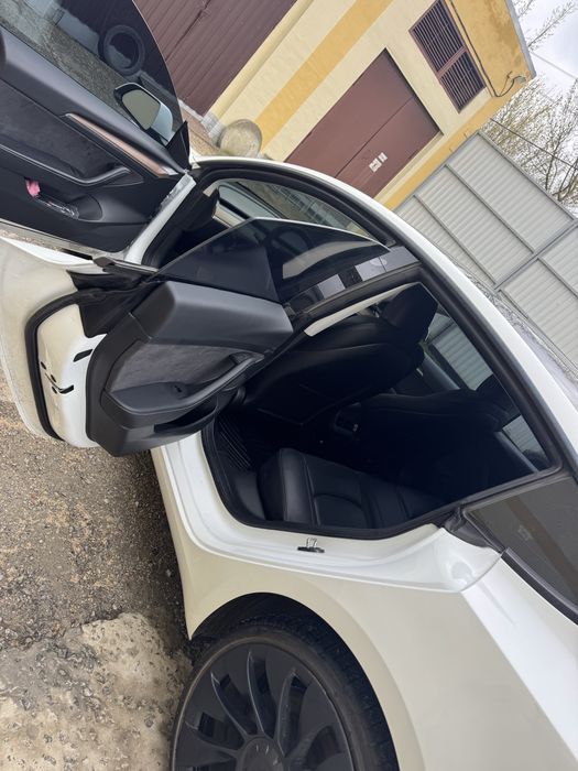 Tesla Model 3 Perfomance  2023