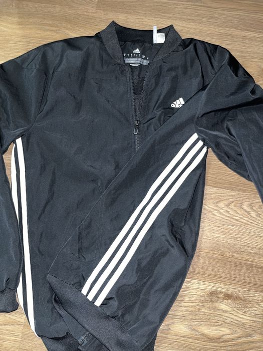 Зипка кофта ветровка adidas