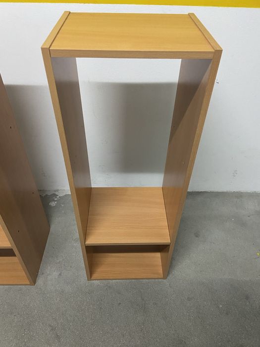 2 armarios de madeira