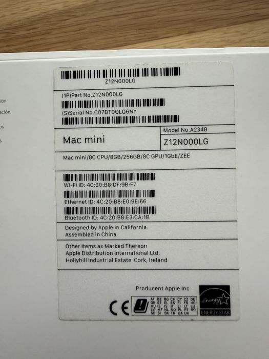 Mac mini / 8GB / 256GB  + klawiatura Apple