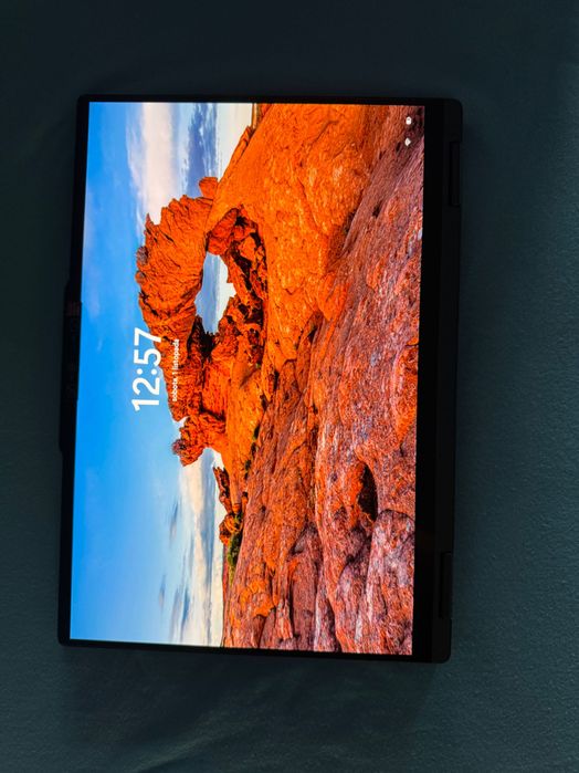 Laptop Lenovo Yoga 7 14ARP8