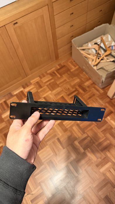 Suporte 3D Rack 10” Switch TP-Link TL-SG108