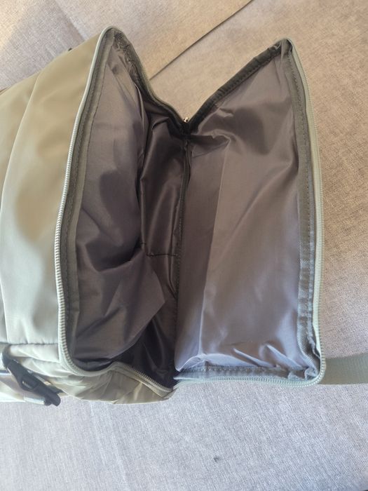 Mochila viagem verde claro