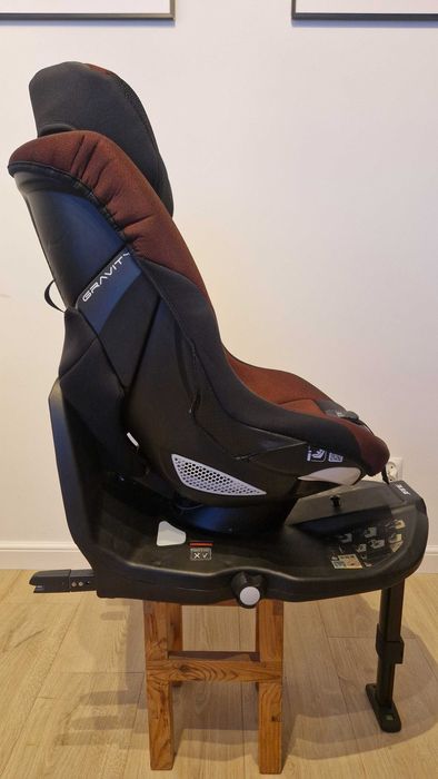 Fotelik Jane Gravity, Isofix, obrotowy, 40 – 105 cm, 0-18 kg