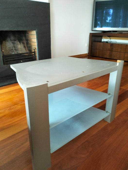 Mesa para televisão