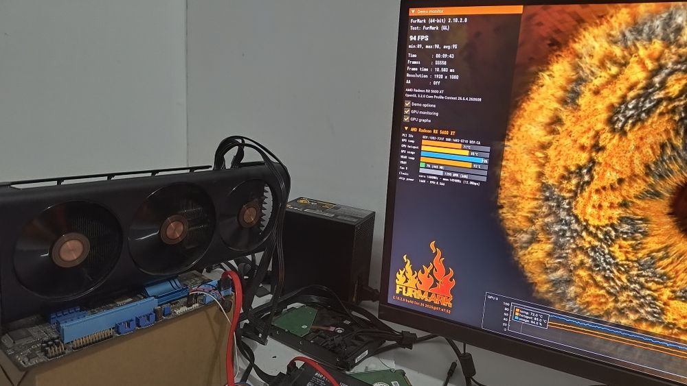 Placa gráfica AMD Radeon RX 5600xt 6gb xfx