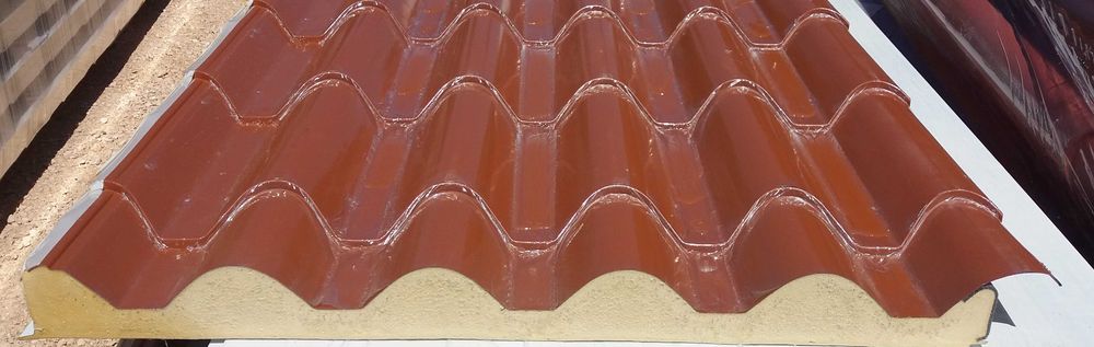 Painel Sandwich imitação de telha 40mm