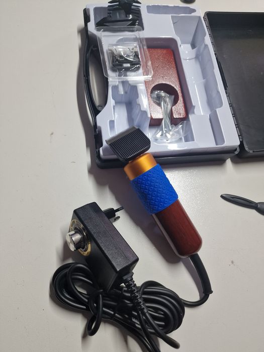 ferramenta de corte profissional para tapetes ou carpetes,