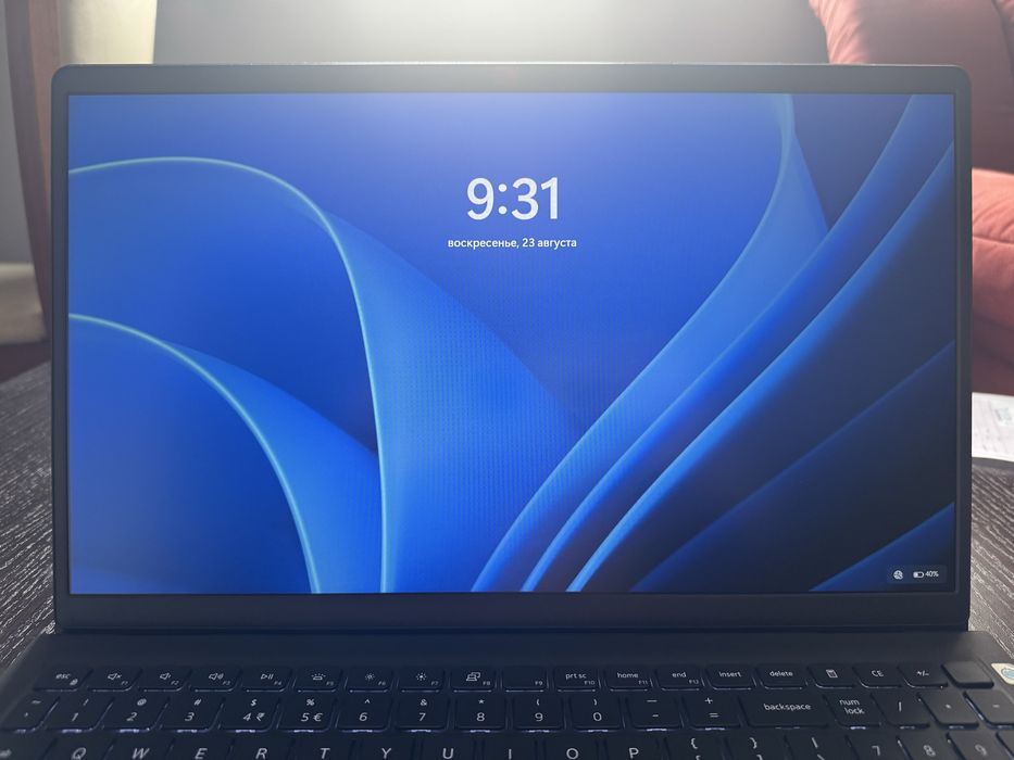 Laptop Dell Pro 15 Essential PV15250
