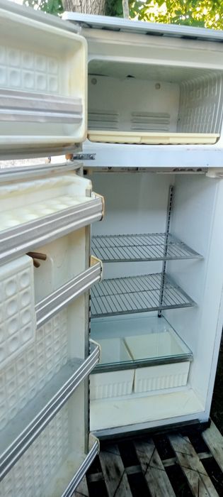 Продам холодильник Ока-6 в рабочем состоянии