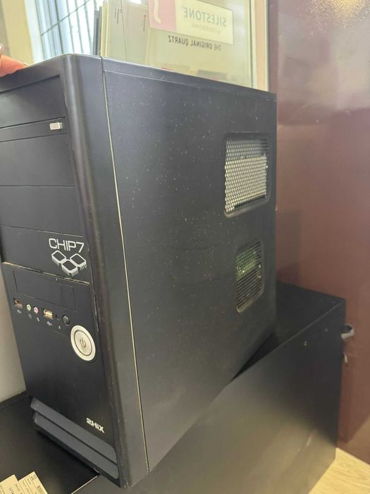 set of 2 computers (tower only)64286596721282124