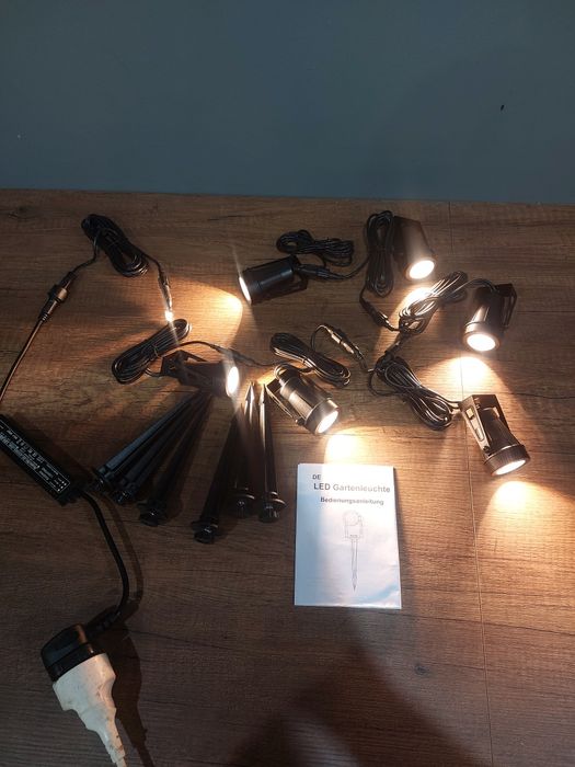 Lampki zewneczne ledowe 6w1