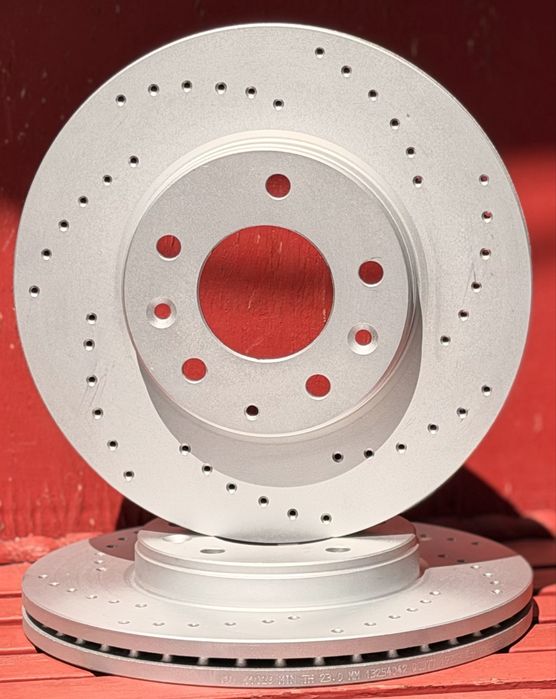 Перфоровані гальмівні диски Brembo, IT-Racing, Mitsubishi Outlander, Pajero, ASX, L200, Lancer