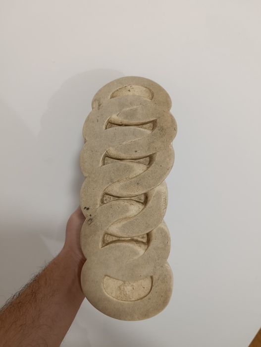 Versace Chain Reaction