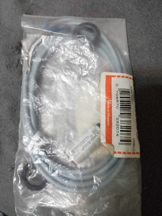 Оптичний датчик Carlo Gavazzi PA18CAT20NASA, та PA18CSD04NASA (б\у)