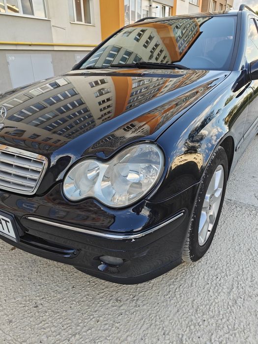 Mercedes-Benz c class s203 220 cdi 2006