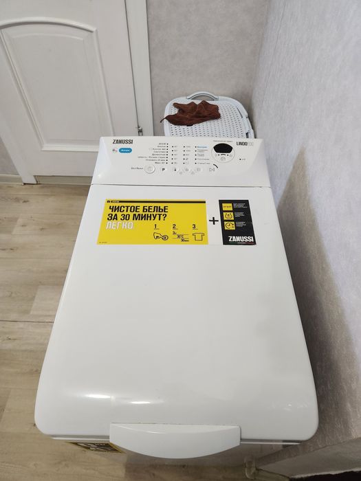 Продам БУ стиральну машинку Zanussi Lindo100. Торг