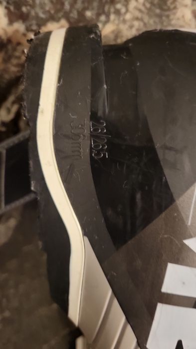 k2   ботініки  26-26.5 23 -23.5