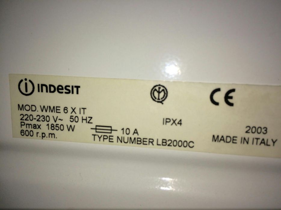 Peças para Máquina de Lavar Roupa Indesit WME6X IT - Sob Orçamento