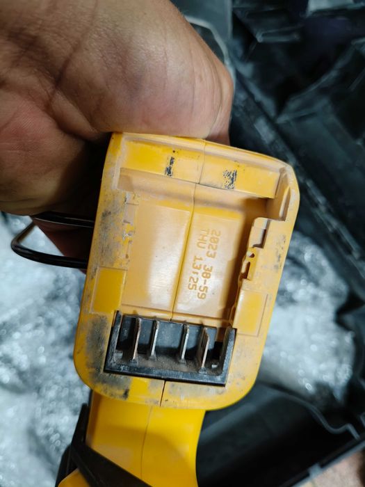 DeWalt dcn890 osadzak gwoździarka do betonu walizka
