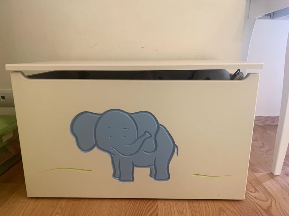 Sprzedam zestaw mebli dziecięcych - Meblik- kolekcja Sawanna -stan bdb